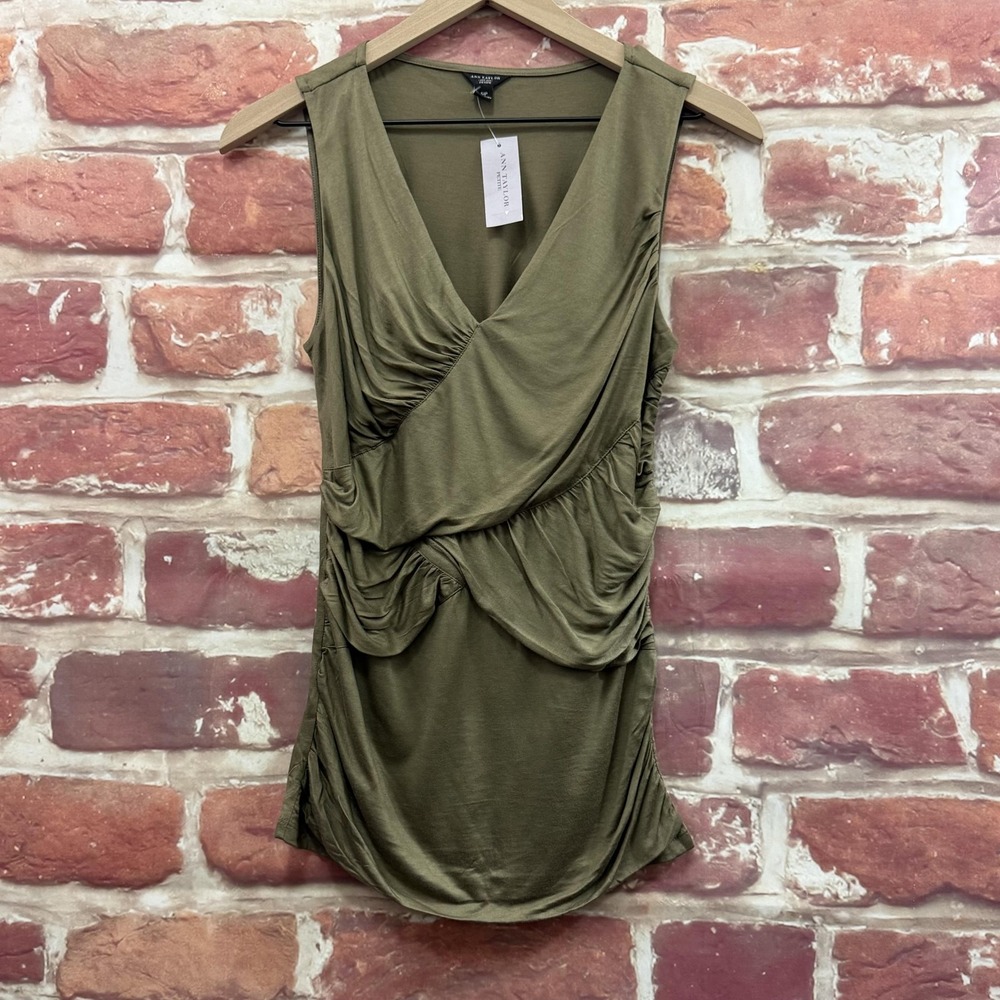 Ann Taylor Top Women's Small Petite Green Ruched Stretchy Casual Tank Shirt